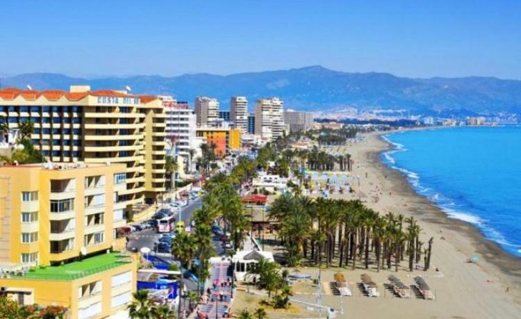 Torre De La Roca Industrial69 Leilighet Torremolinos Eksteriør bilde