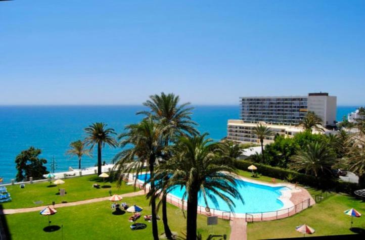 Torre De La Roca Industrial69 Leilighet Torremolinos Eksteriør bilde